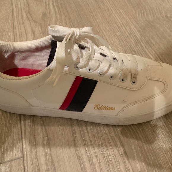 Mens size 9 casual sneakers - Picture 3 of 3